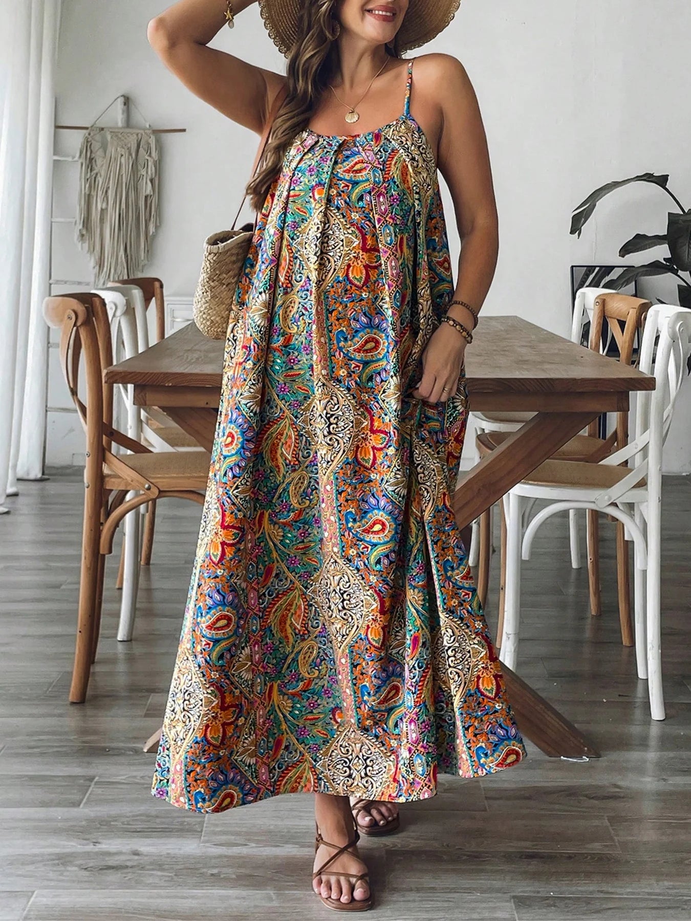 Women's Boho Plus-Size Floral Paisley Flowy Maxi Vacation Dress