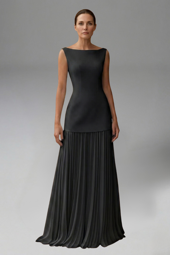 Women's Trendy Pleated Maxi Dress with Fitted Waist Design