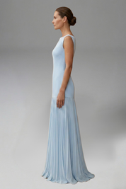 Women's Trendy Pleated Maxi Dress with Fitted Waist Design
