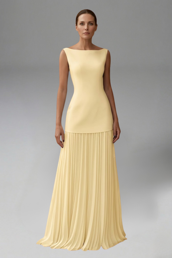 Women's Trendy Pleated Maxi Dress with Fitted Waist Design